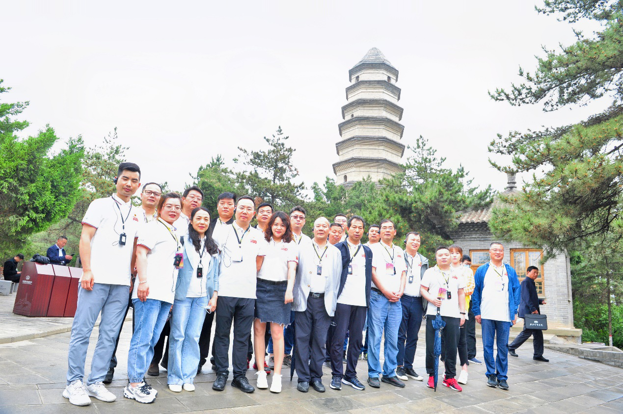 学党史 铭初心 同心同德同筑中国梦    爱于心 践于行 图强图富图绘博亿国际(中国)有限公司志——博亿娱乐科教集团党委献礼建党100周年培训活动纪事